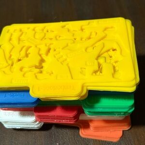 Vintage 1989 Highlights Extensive Stencil Set 70 Pieces